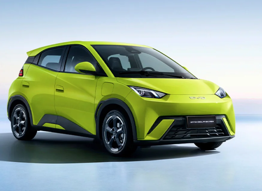Carro elétrico vale a pena em 2026? Preços, seguro, manutenção e economia na comparação com carros a gasolina