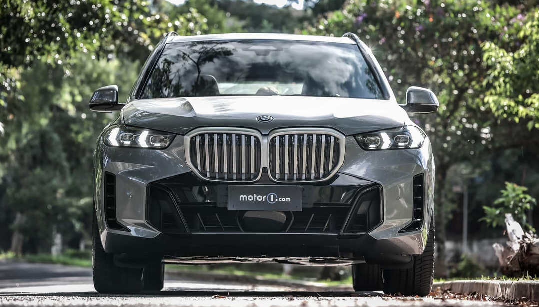 Qual o valor do seguro da BMW X5 de 2019 a 2026? Preços por ano, cidade e perfil